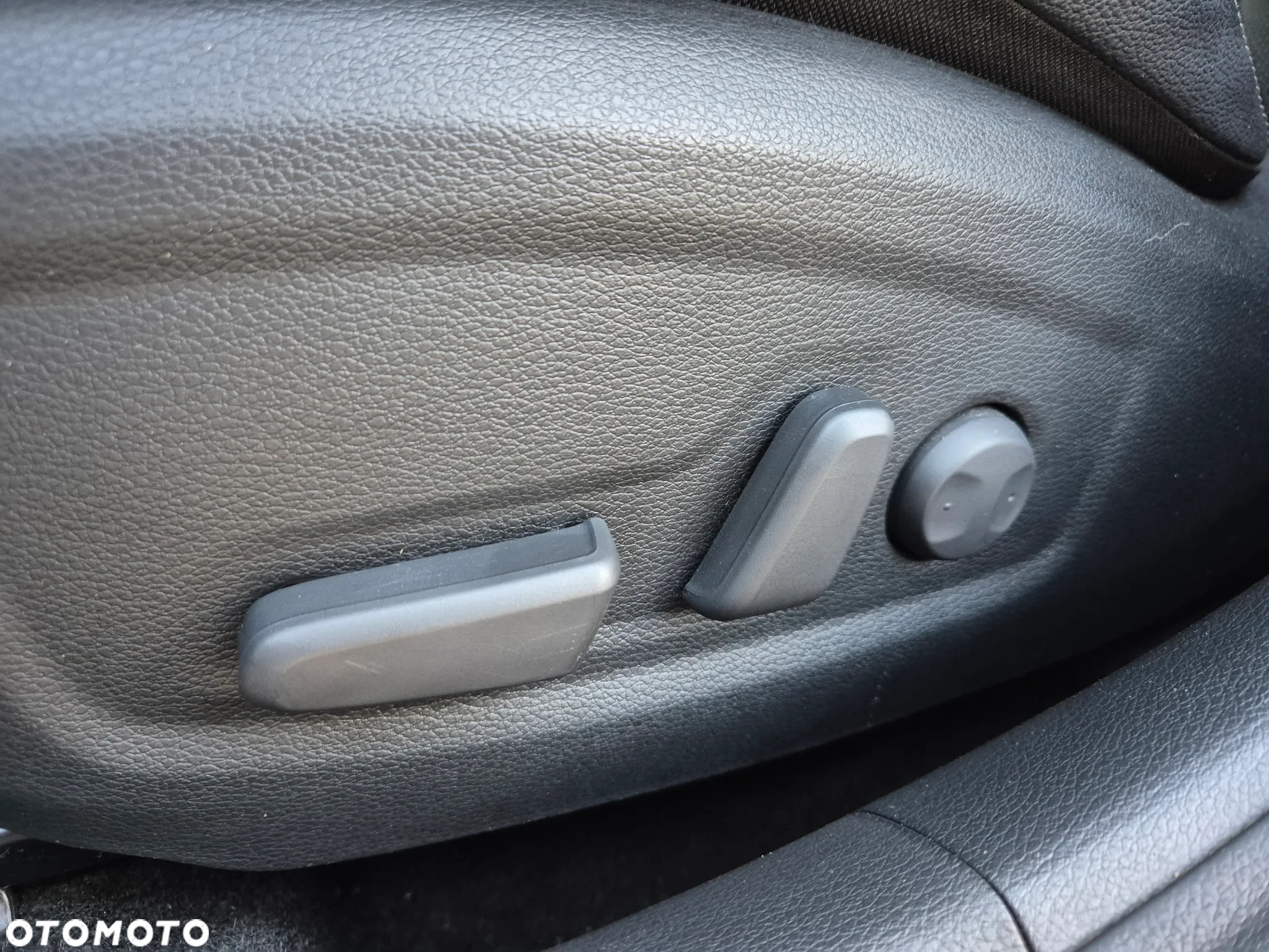 Kia ProCeed 1.5 T-GDI GT Line DCT - 25