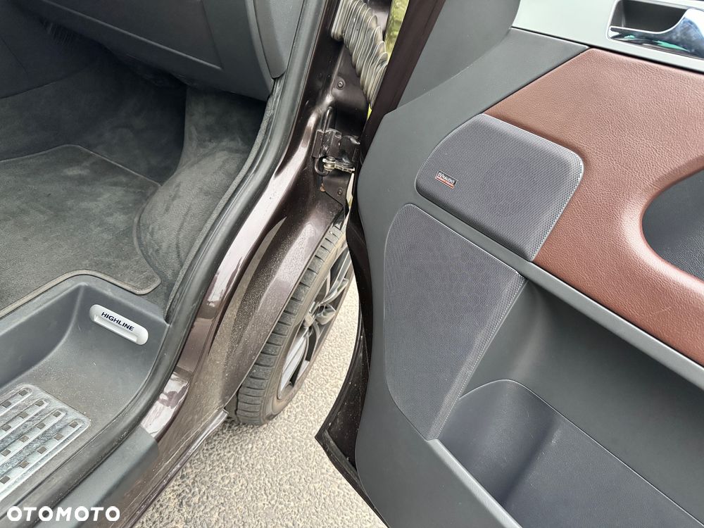 Volkswagen Multivan 2.0 TSI L1 Highline 4Motion DSG - 21