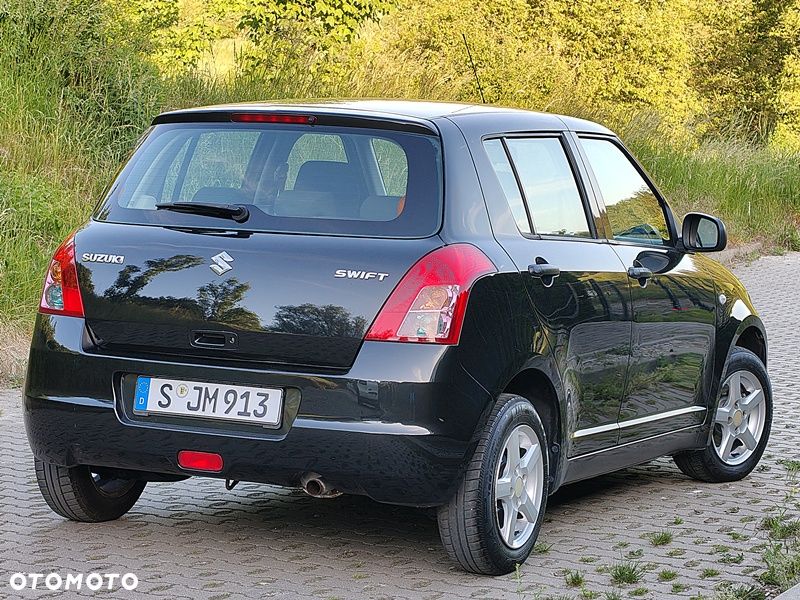 Suzuki Swift 1.3 Comfort - 4