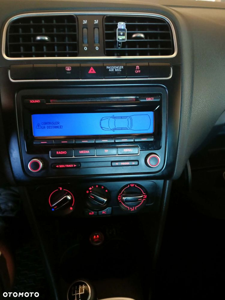 Volkswagen Polo 1.6 TDI DPF Comfortline - 6