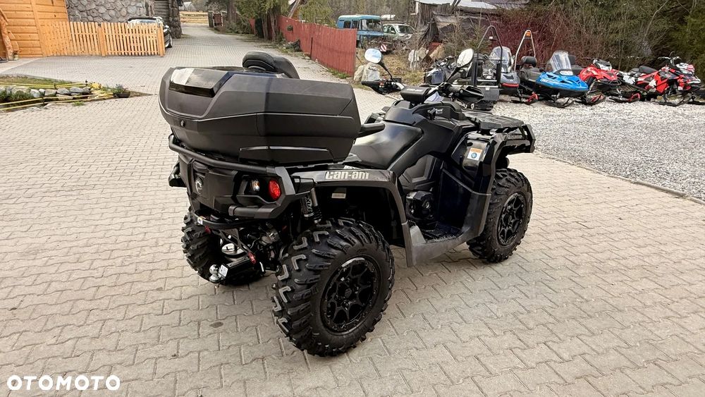 Can-Am Outlander Max - 9