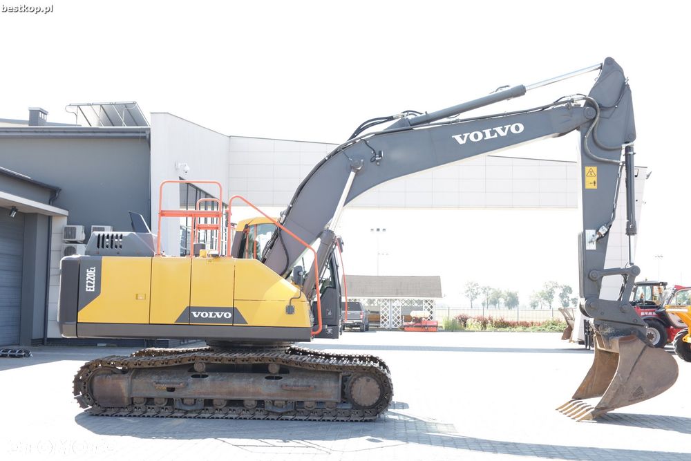 Volvo EC220EL - 10