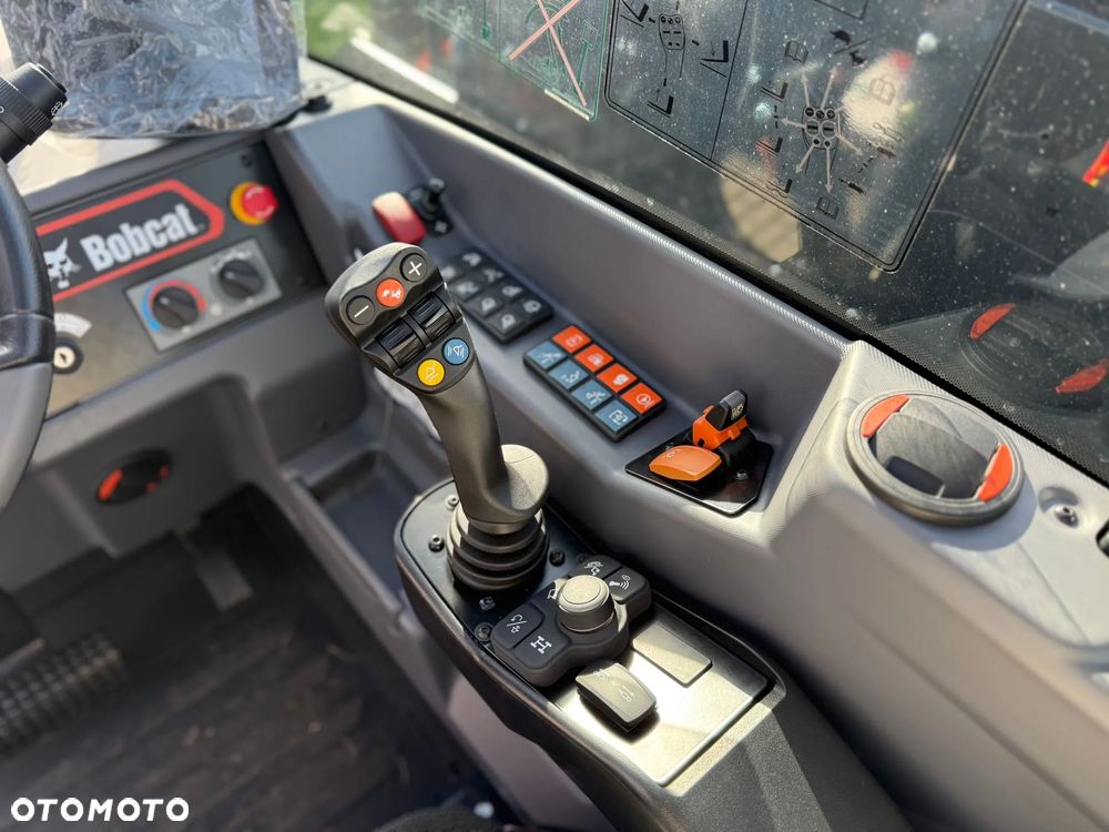 Bobcat Ładowarka Teleskopowa TL 38.70 HF AGRI *** V-DRIVE BOBCAT - 7