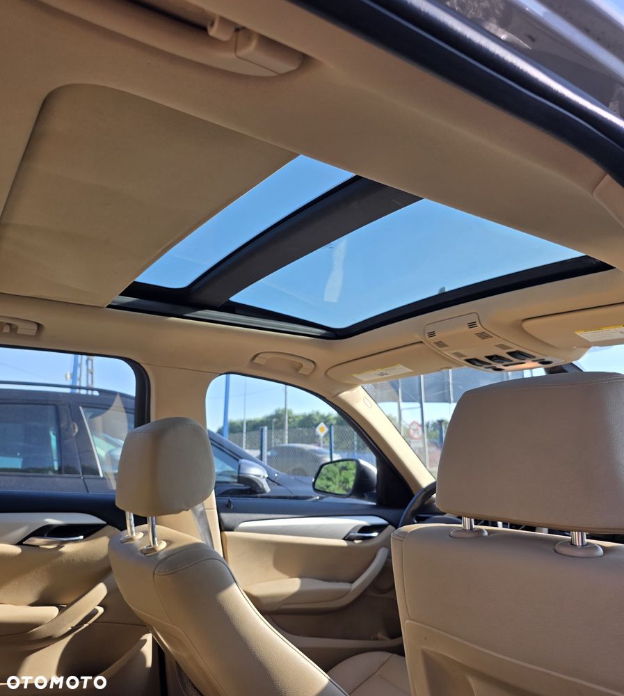BMW X1 xDrive28i xLine - 18