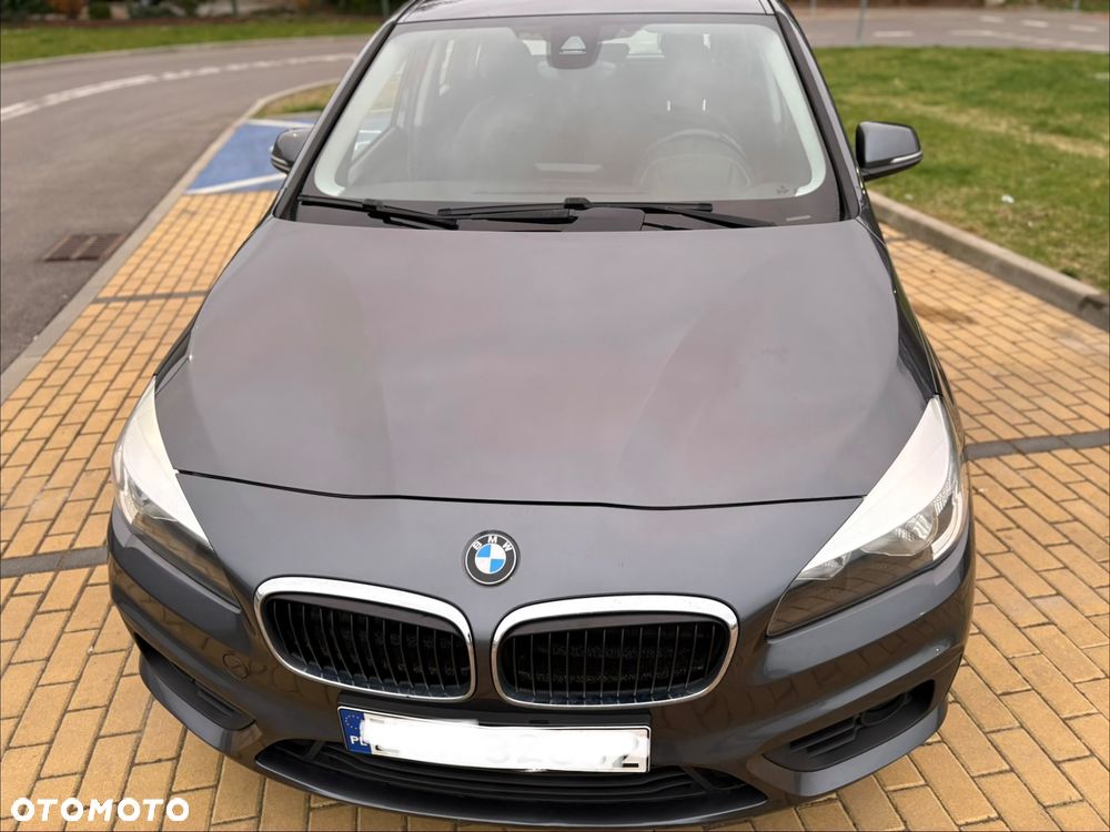 BMW Seria 2 216d - 4