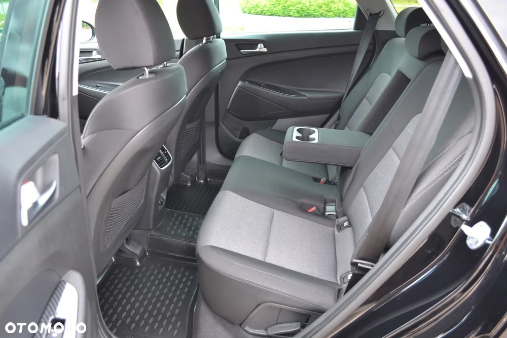 Hyundai Tucson blue 1.6 GDi 2WD Passion - 36