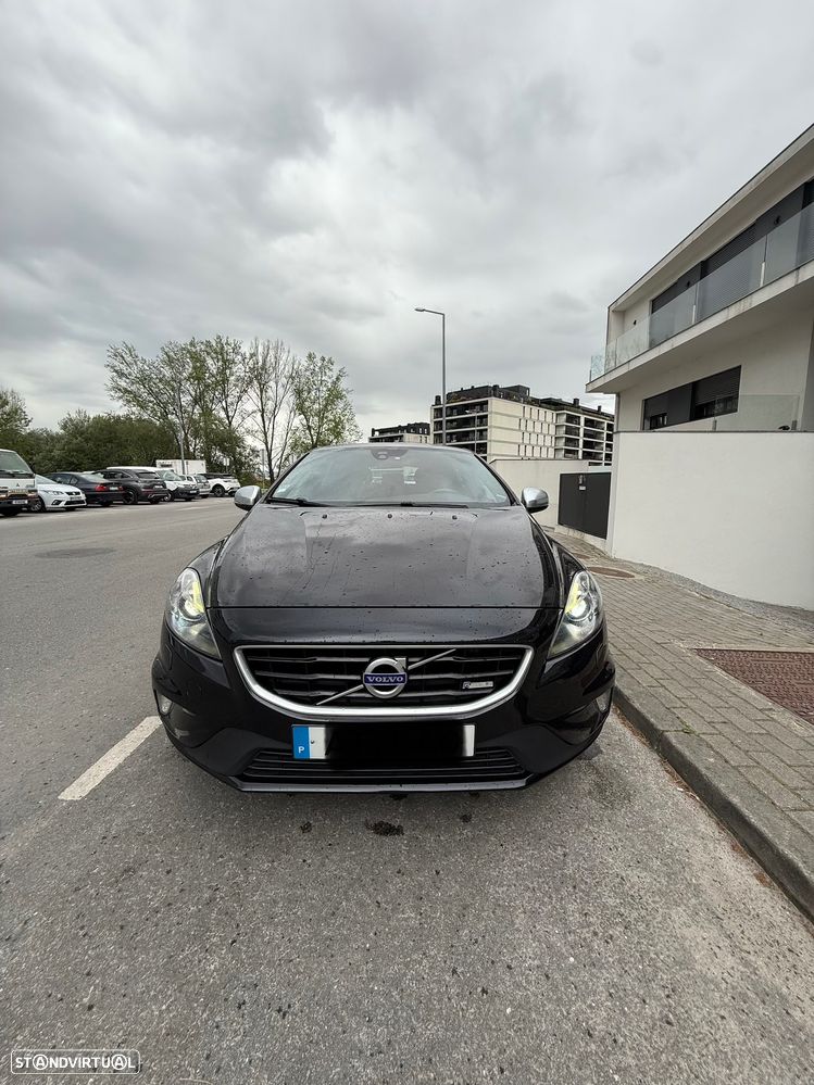 Volvo V40 D2 R Design - 8