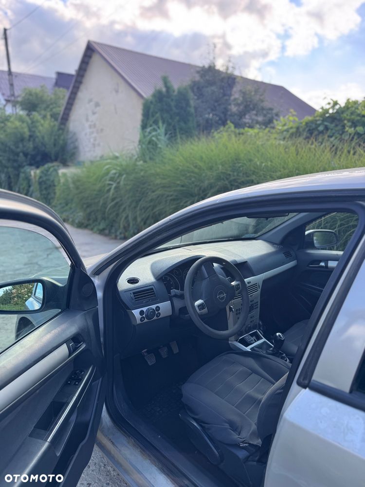 Opel Astra 1.3 CDTI Cosmo - 5