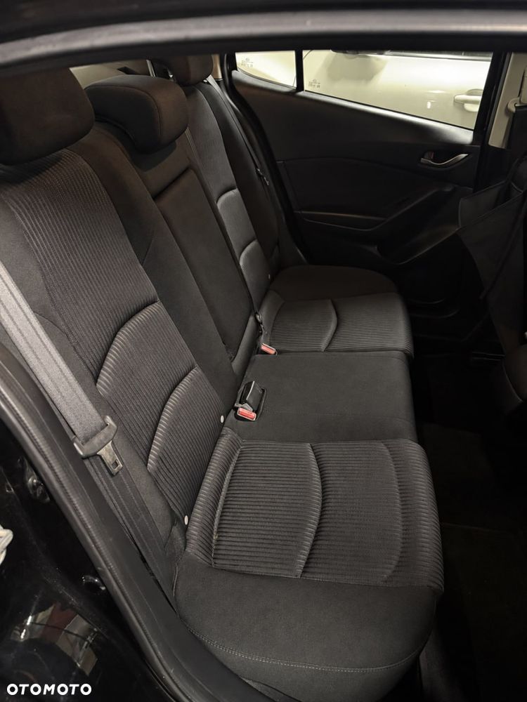 Mazda 3 - 9