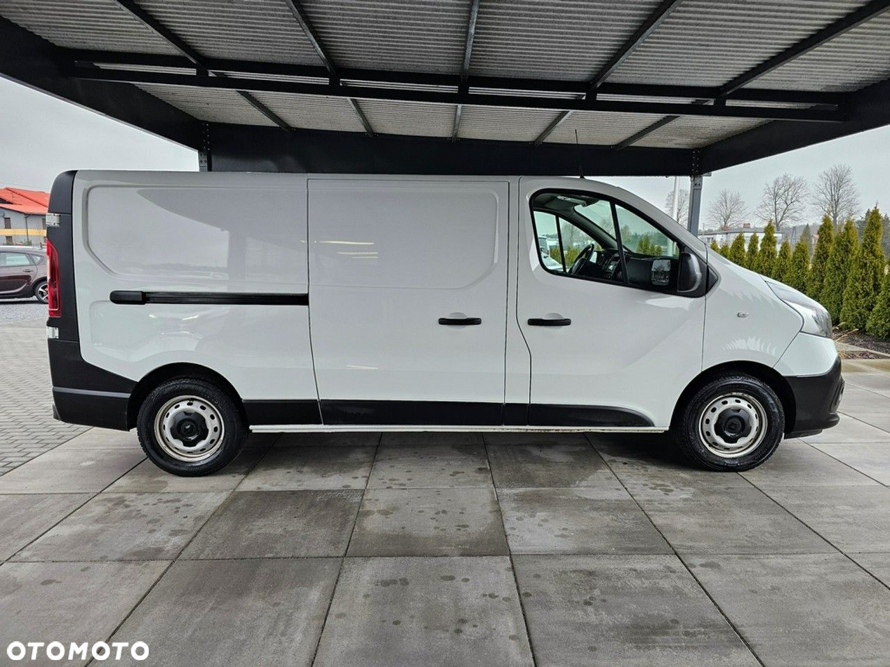 Renault Trafic - 11
