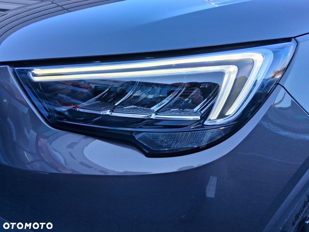 Opel Crossland X 1.2 T 120 Lat S&S - 9