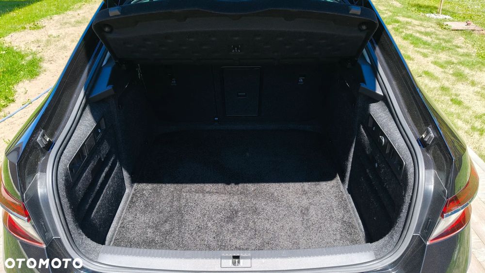 Skoda Superb 2.0 TDI Style DSG - 13
