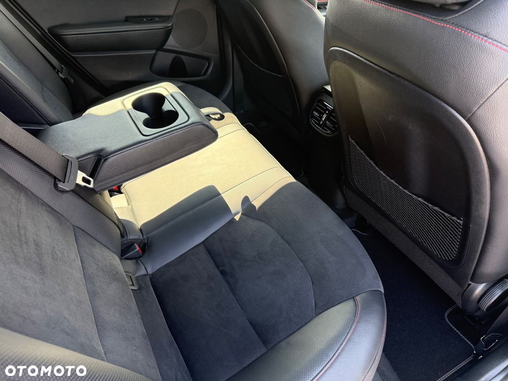 Kia Ceed 1.6 T-GDI DCT7 OPF GT - 10