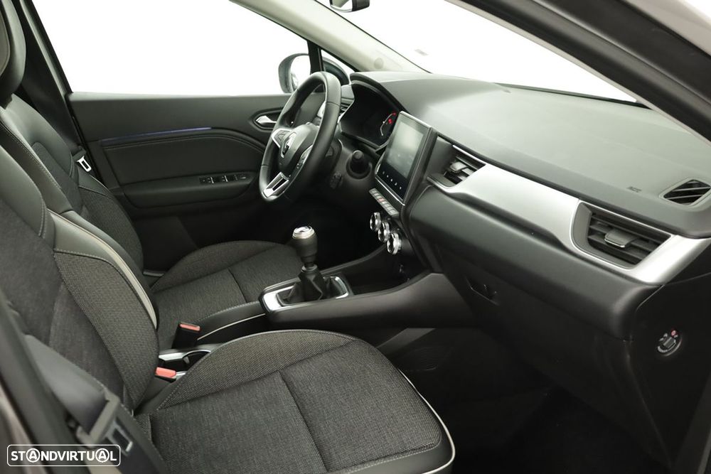 Renault Captur 1.0 TCe Techno Bi-Fuel - 23