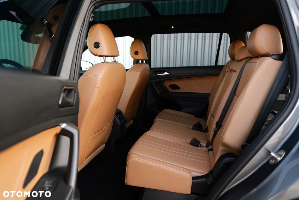 Volkswagen Tiguan - 38
