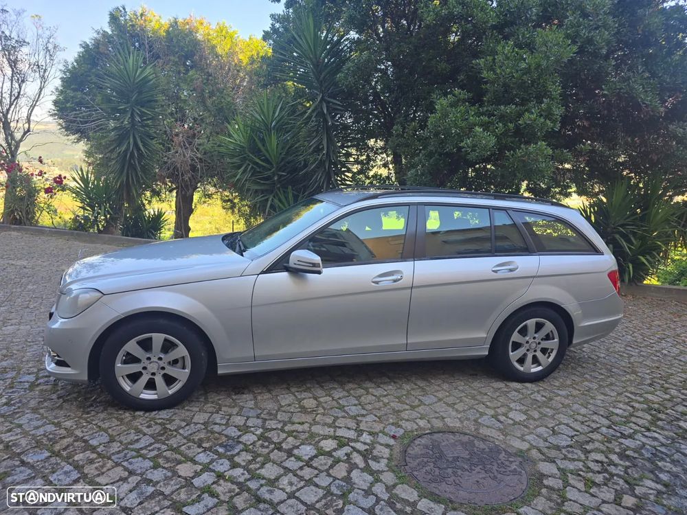 Mercedes-Benz C 200 - 5