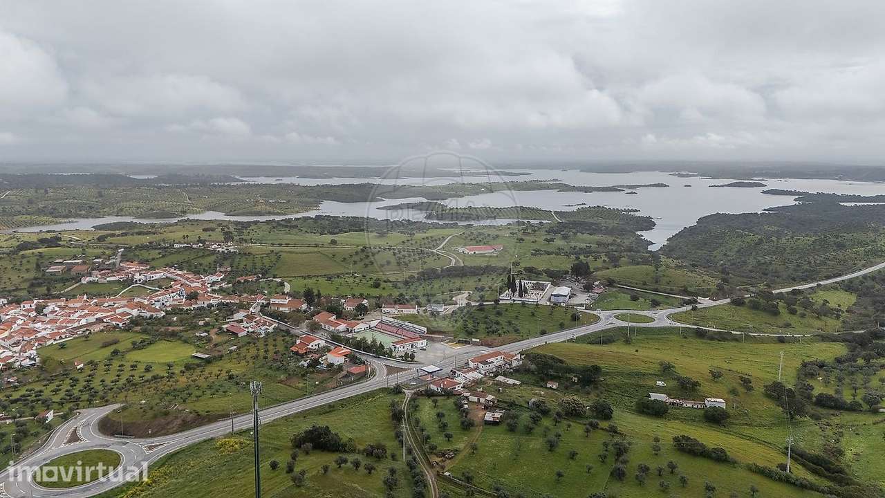 Moradia T15 para venda - Grande imagem: 3/50