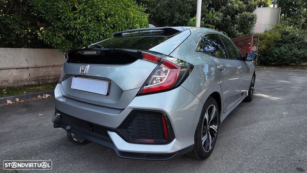 Honda Civic 1.0 i-VTEC Turbo CVT Elegance - 2