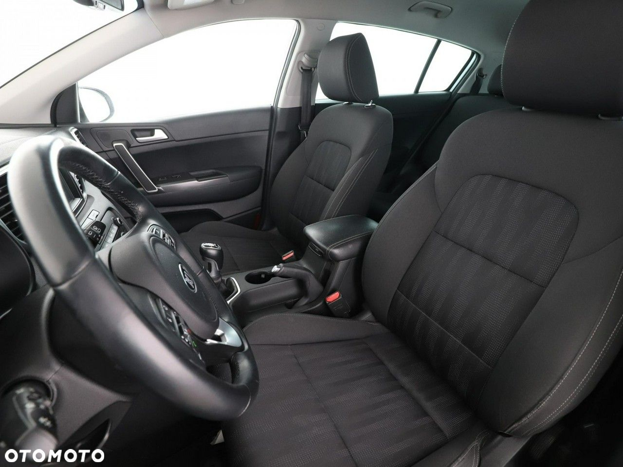 Kia Sportage 1.6 GDI L Business Line 2WD - 13