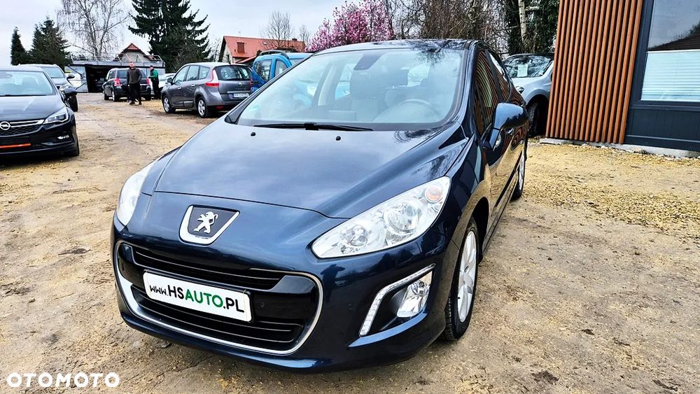 Peugeot 308 1.6 Premium Plus - 2