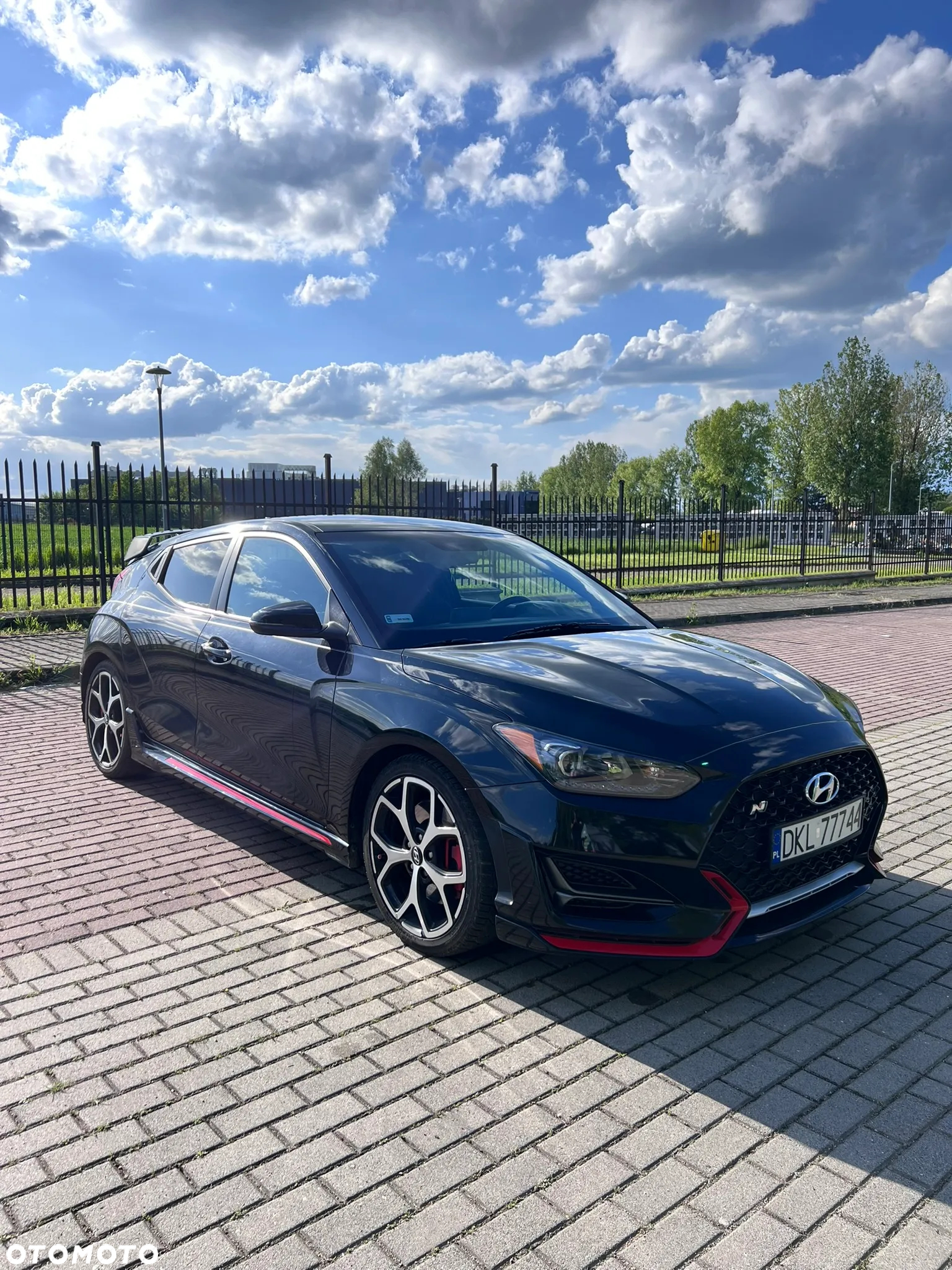 Hyundai Veloster - 3
