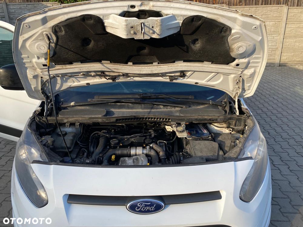 Ford CONNECT - 31