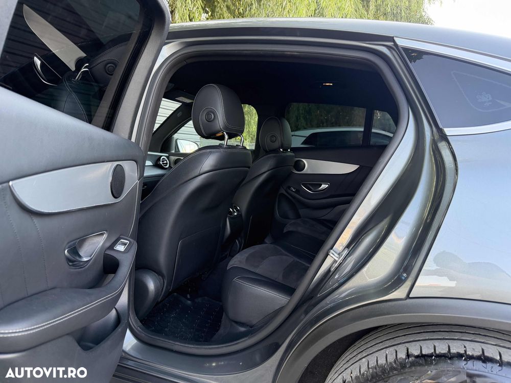 Mercedes-Benz GLC Coupe 250 d 4Matic 9G-TRONIC AMG Line - 15
