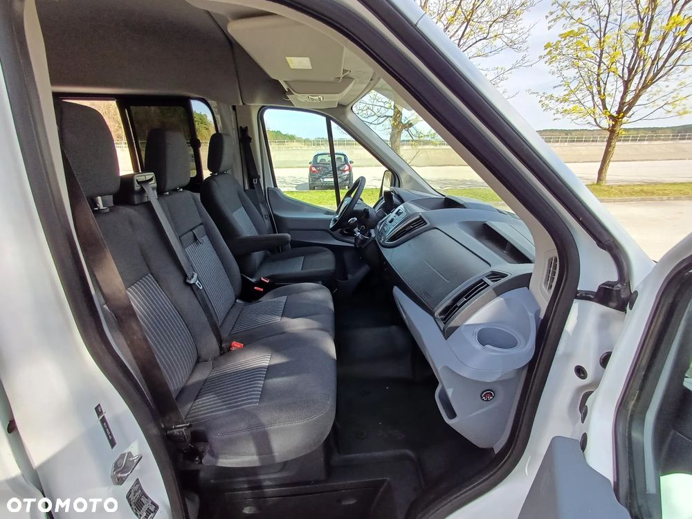 Ford Transit - 22