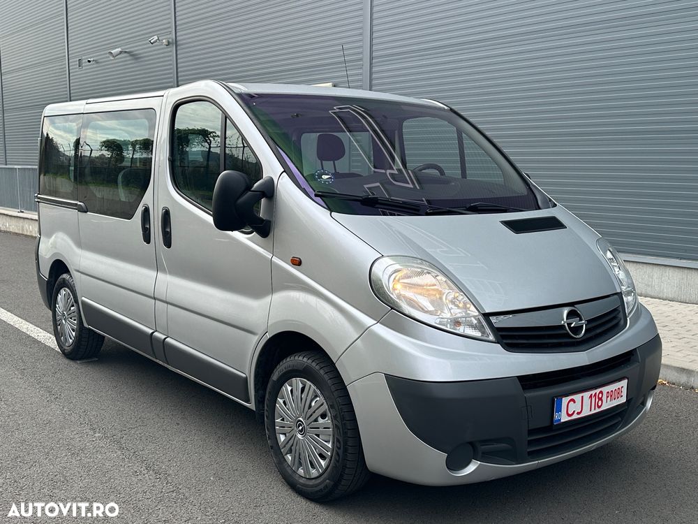 Opel Vivaro - 19