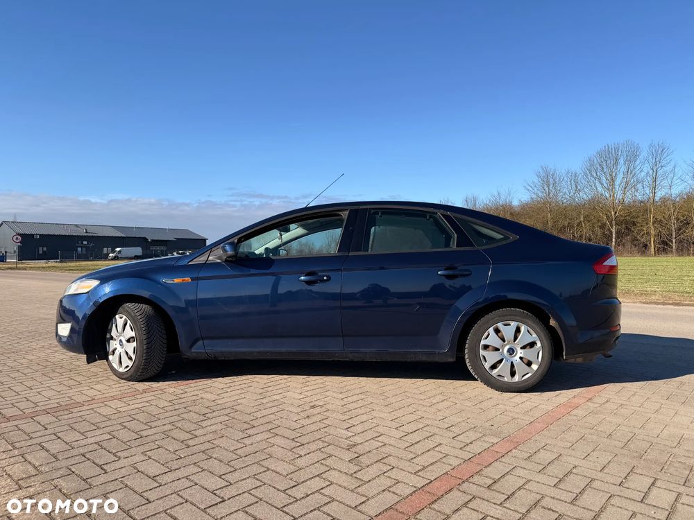 Ford Mondeo 1.6 Ambiente - 10
