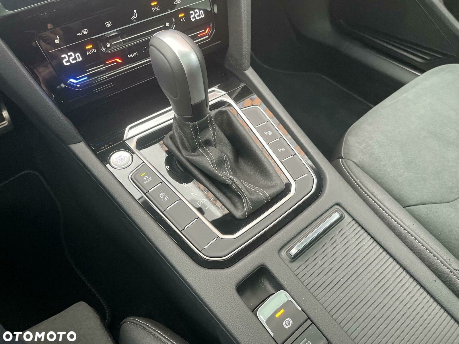 Volkswagen Arteon 2.0 TSI R-Line DSG - 22
