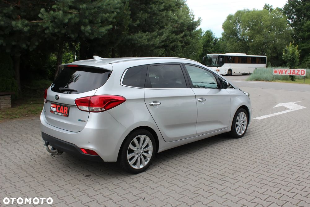 Kia Carens 1.7 CRDi 115 Dream-Team Edition - 14