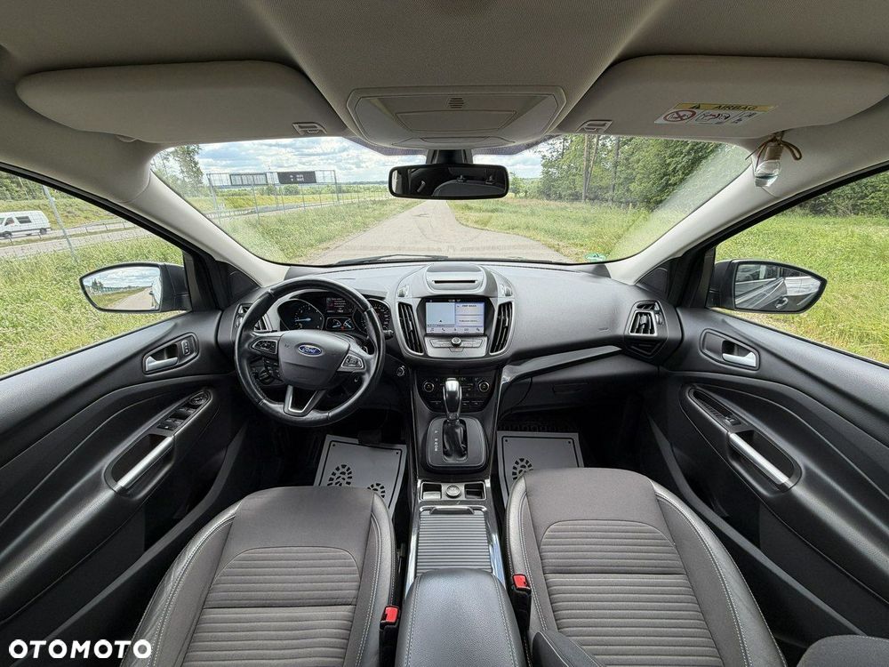 Ford Kuga - 13