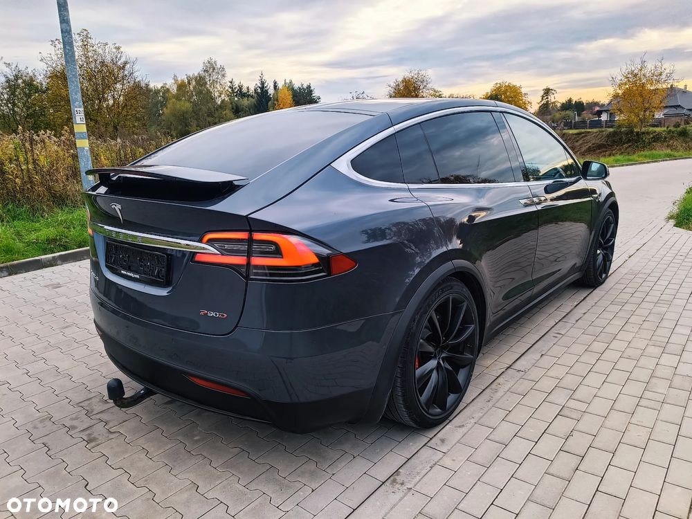 Tesla Model X Performance - 20