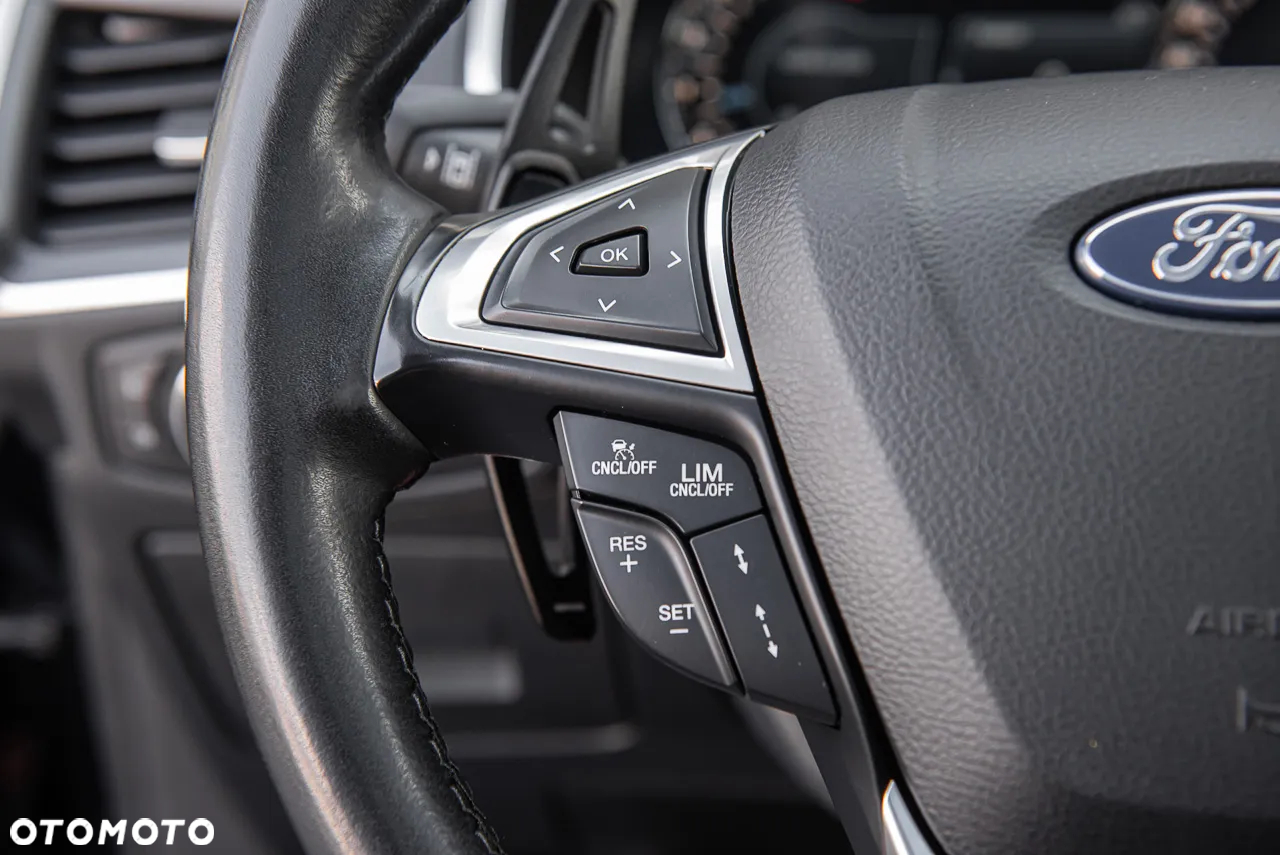 Ford S-Max 2.0 EcoBlue Bi-Turbo ST-LINE - 22