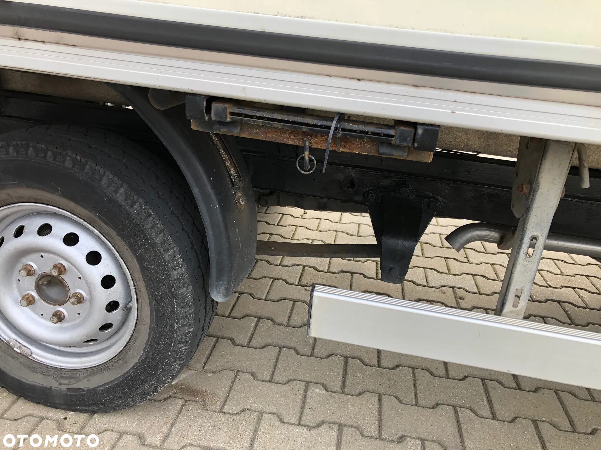 Mercedes-Benz SPRINTER - 13