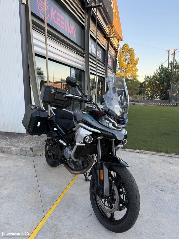 CF Moto 800MT Sport c/ malas Shad Terra - 1