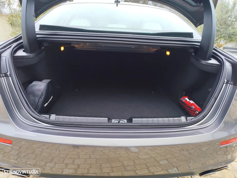 Maserati Ghibli 3.0 V6 - 17