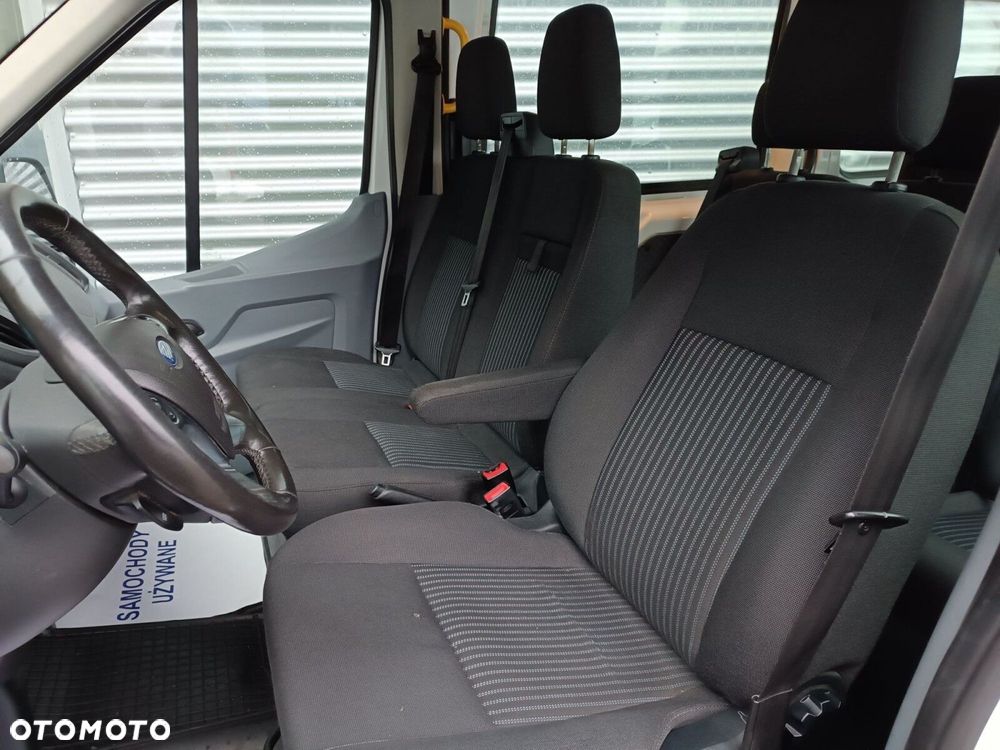 Ford Transit - 11