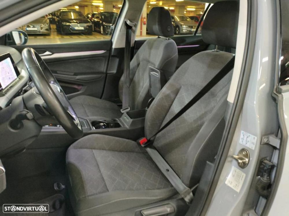 VW Golf Variant 2.0 TDi Life DSG - 3
