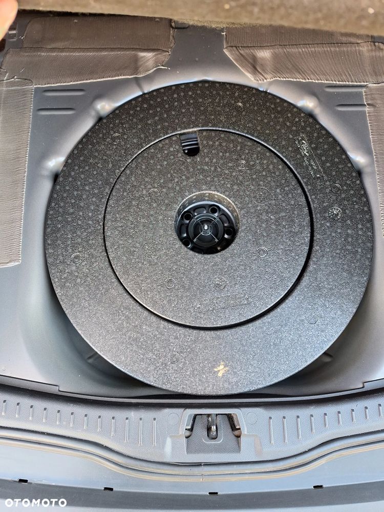 Ford Focus 1.0 EcoBoost Titanium - 36