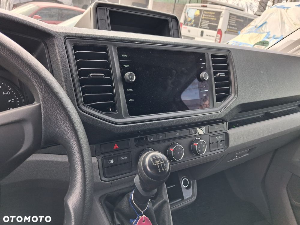 Volkswagen Crafter - 11