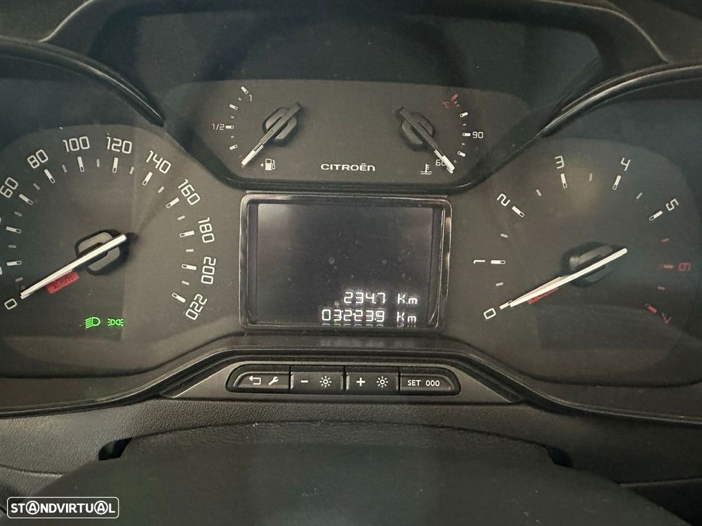 Citroën C3 1.2 PureTech Shine EAT6 - 12