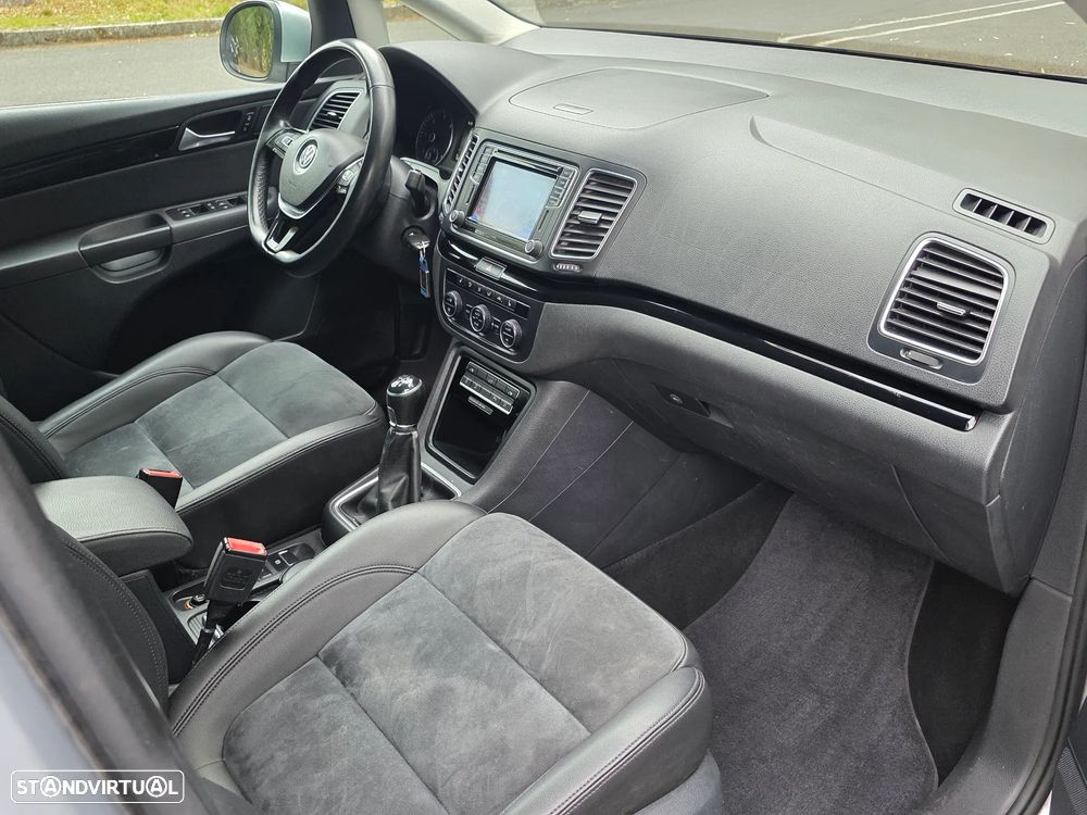 VW Sharan 2.0 TDI Highline - 10