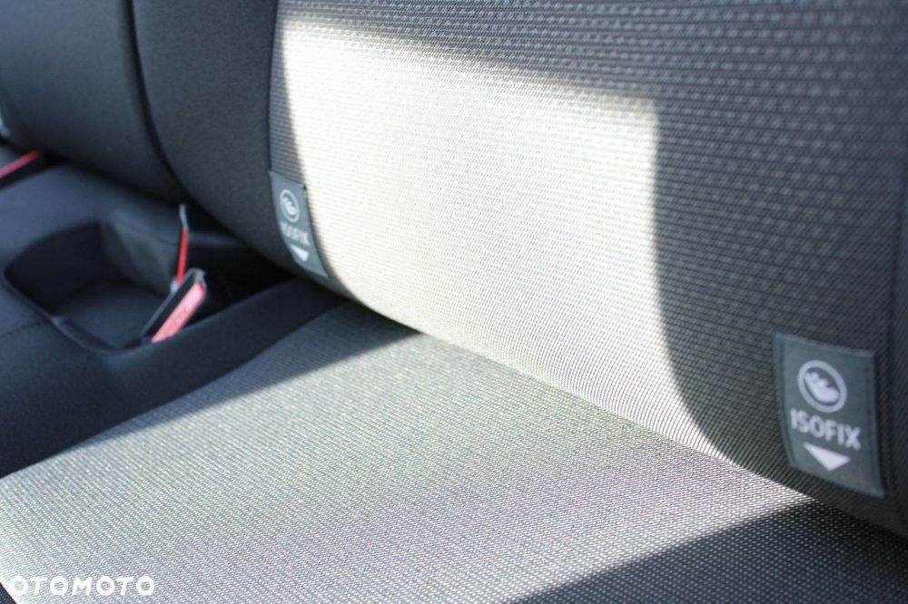 Toyota Auris - 31