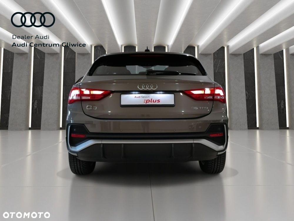 Audi Q3 Sportback - 6