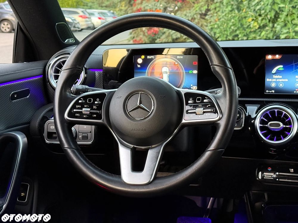 Mercedes-Benz CLA 220 d AMG Line 8G-DCT - 16