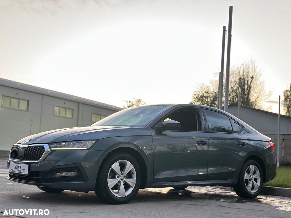 Skoda Octavia - 2