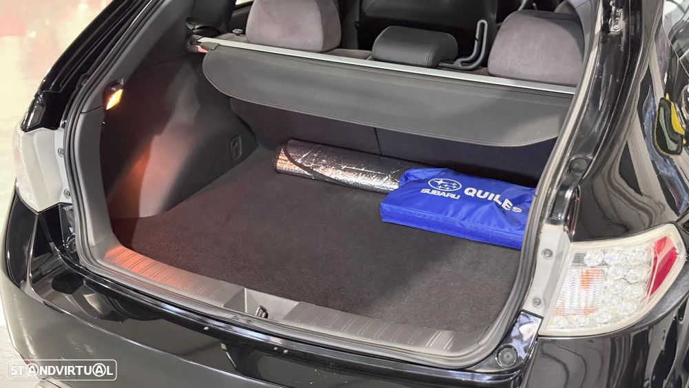 Subaru Impreza WRX STI - 31