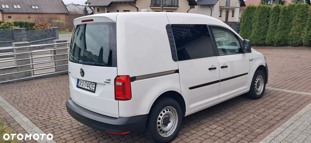 Volkswagen Caddy - 5
